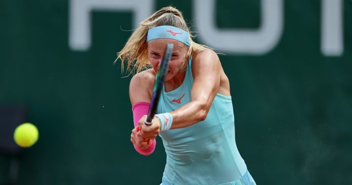 wta-tennis-sramkova-clinches-victory-over-wang-at-hungarian-open