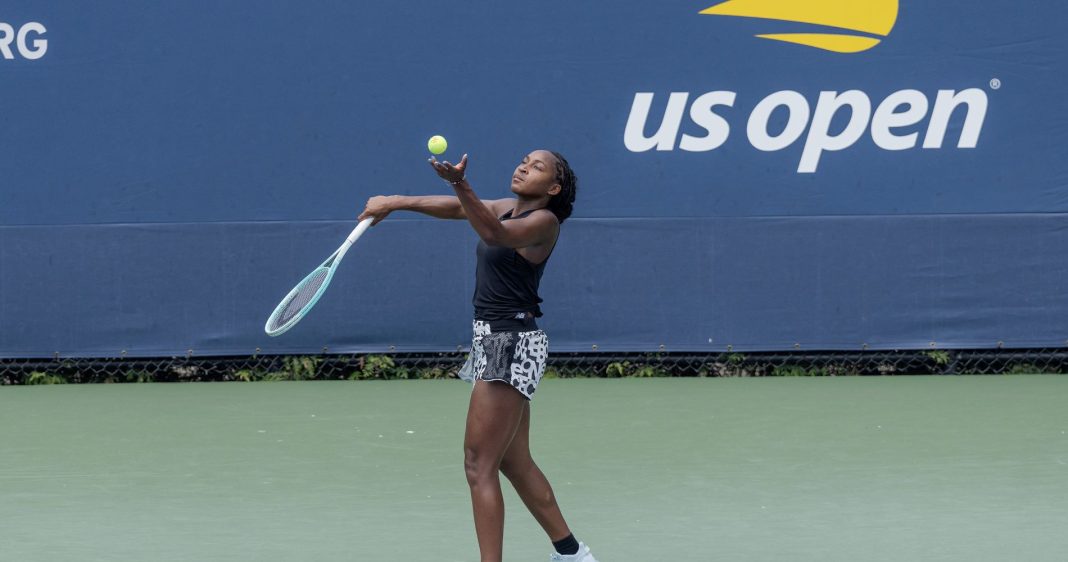 defending-champion-gauff-advances-to-the-second-round-in-a