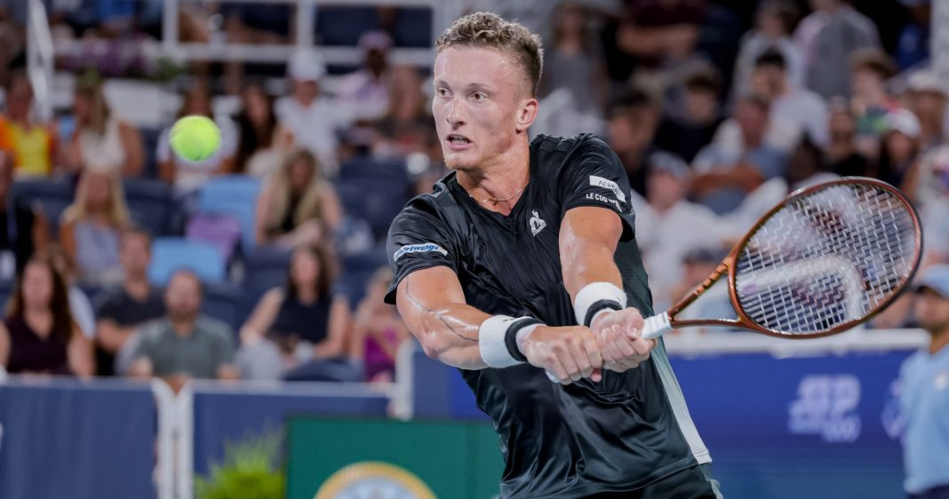 2024-china-open-lehecka-defeats-martinez-portero-in-atp-tennis