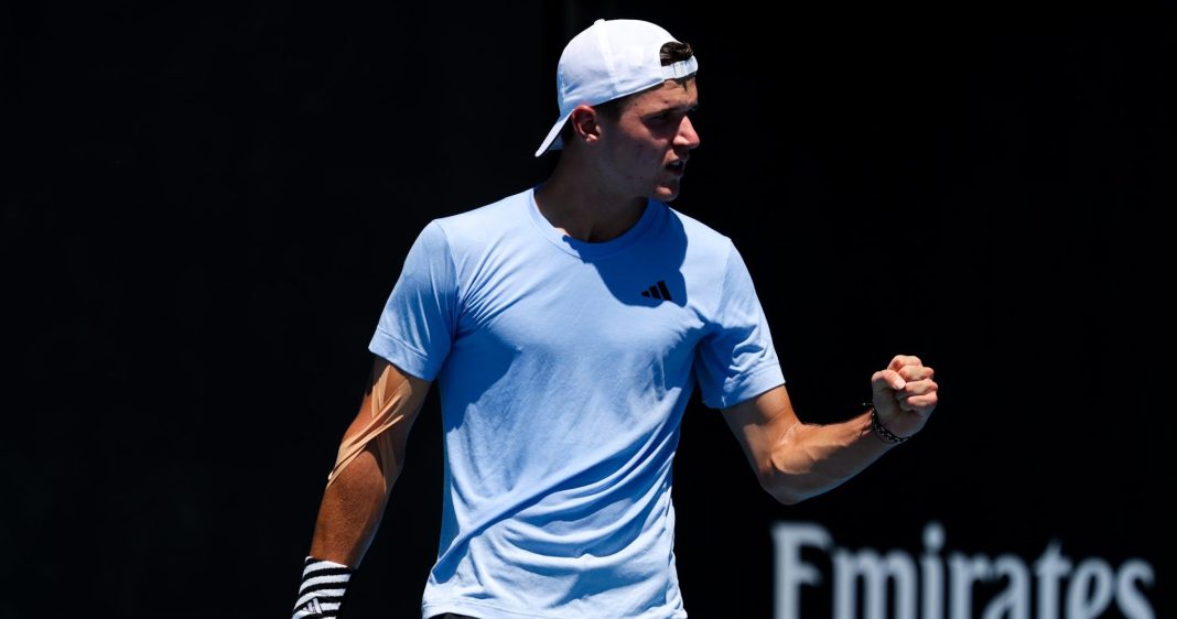 all-you-need-to-know-about-jakub-mensik-australian-open